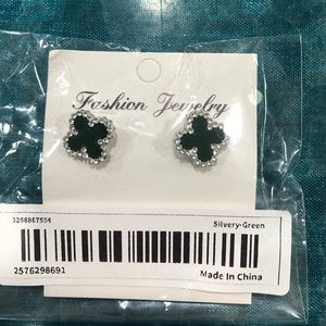 Green Clover Fashion Earrings